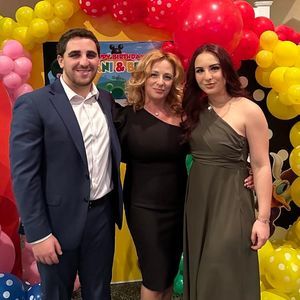 Meet your Posher, Faina